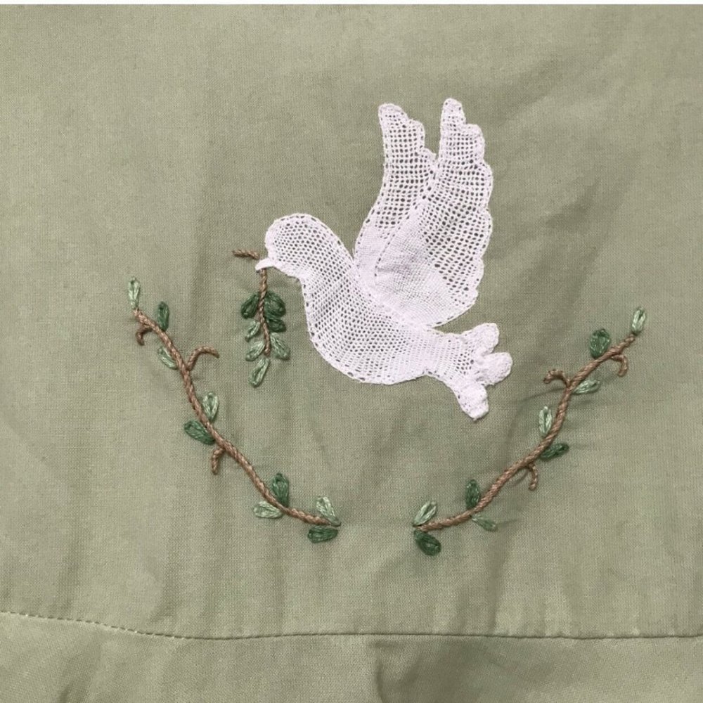 Well Dressed Wolf Prince Of Peace Dress 4T - Picture 3 of 10